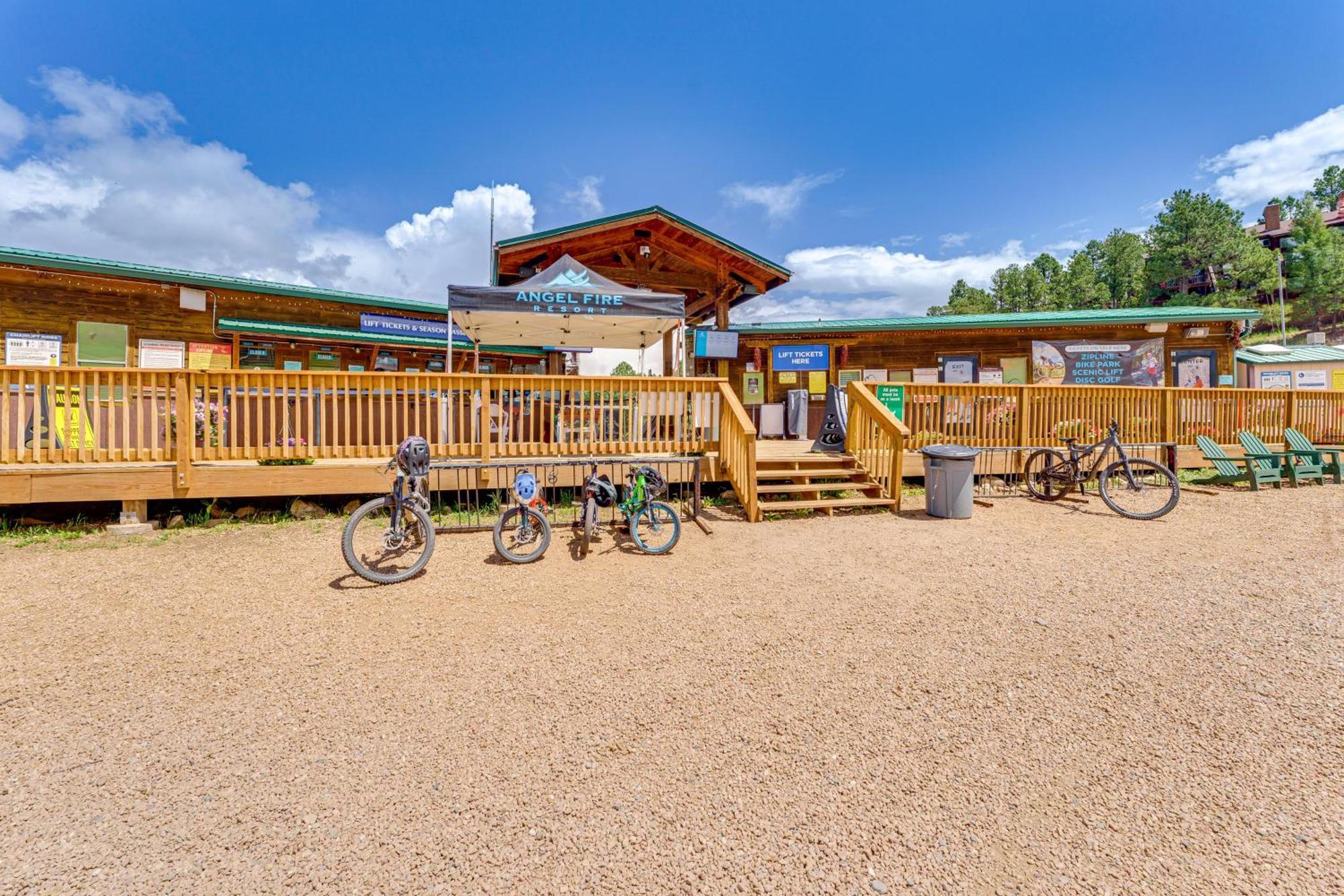 Angel Fire Mountain Condo Steps To Ski Resort! Экстерьер фото